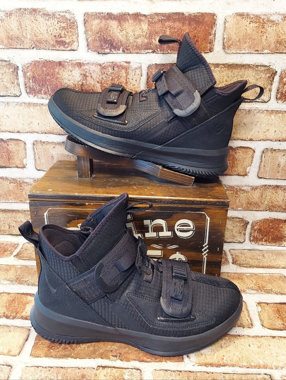 Pre-owned 2019 Nike Lebron Soldier 13